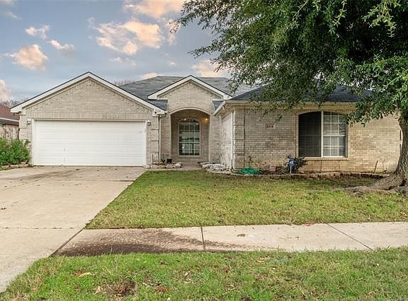 5th image of 2114 Hickory Wood Trl