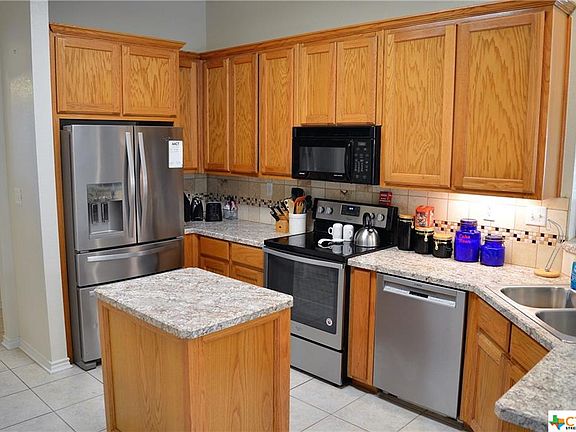3rd image of 1626 Jamie Dr