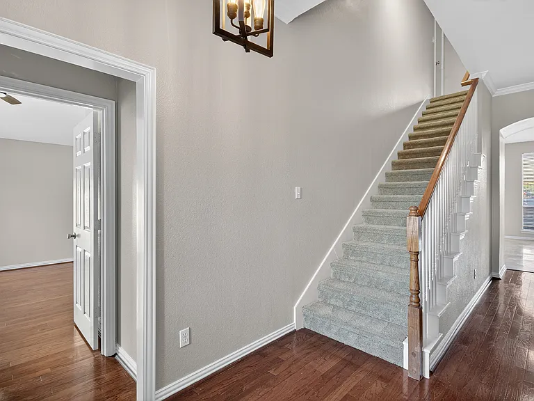 1604 Wagon Wheel Dr — Photo 28