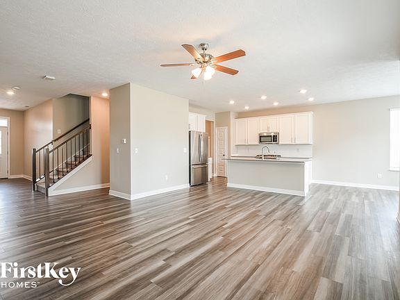 3rd image of 5170 Covington Ave