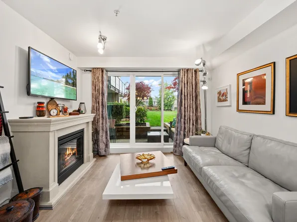 30525 Cardinal Ave #116, Abbotsford, BC V2T 0A8