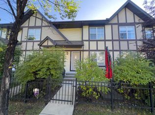 1111 E Cranford Ct SE, Calgary, AB T3M0W2