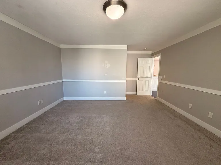 1627 Hamlet Dr SE — Photo 25