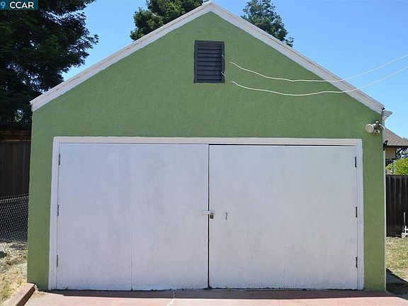 3rd image of 21511 Haviland Ave