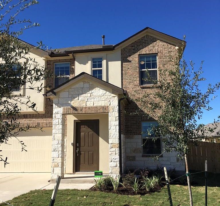1st image of 6400 Laurencia Pl