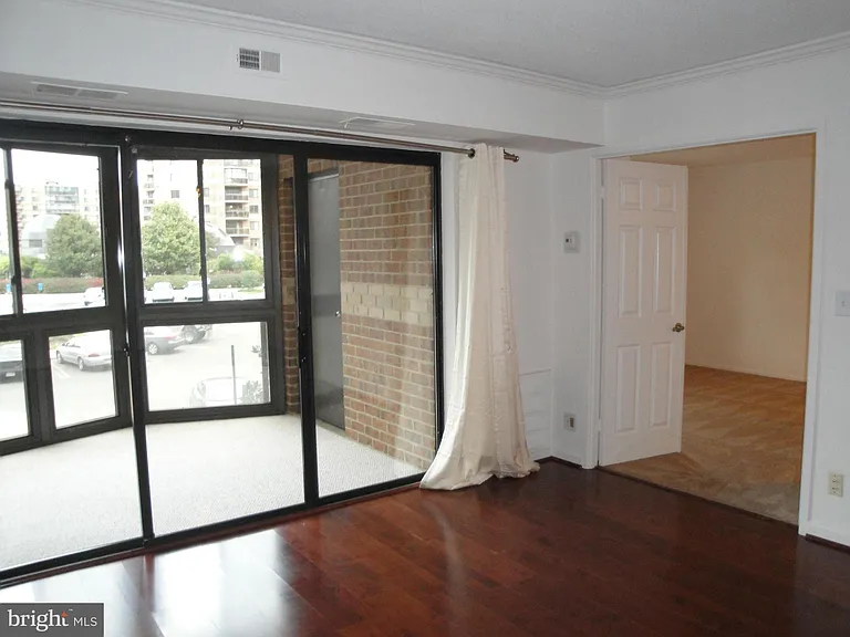 8360 Greensboro Dr #203 — Photo 19