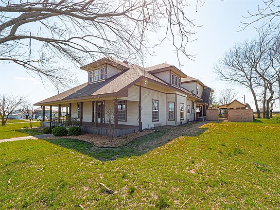 3rd image of 7321 State Highway 78 N