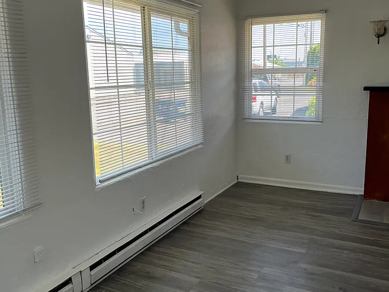 1510 Hickory St NE #1510 — Photo 2