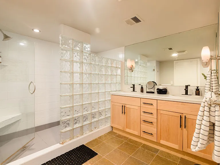 1780 Kettner Blvd — Photo 44