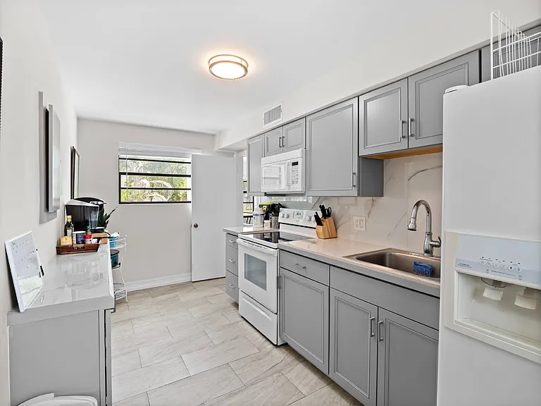 1630 S Atlantic Ave #3 — Photo 8