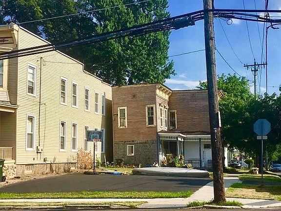 3rd image of 37 McElwain Ave #1
