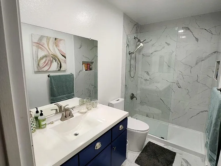 1460 Four Oaks Cir — Photo 10
