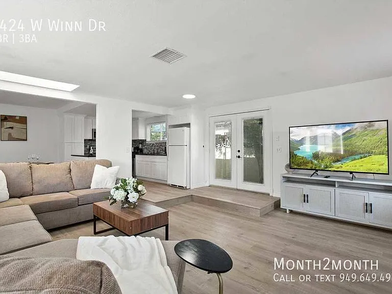 1424 Winn Dr — Photo 1