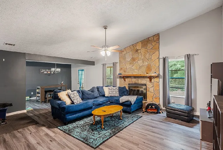 5871 Dan Dr — Photo 3