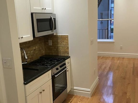 2nd image of 505 W 57th St #3F