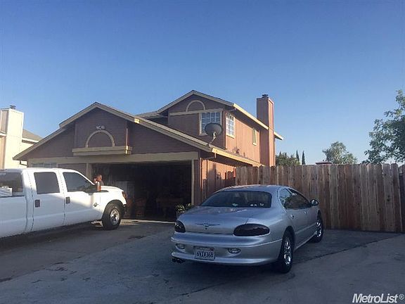 2nd image of 1583 Capitola Cir