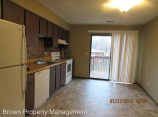 49 Ben Louis Dr APT 5, Belleville, IL