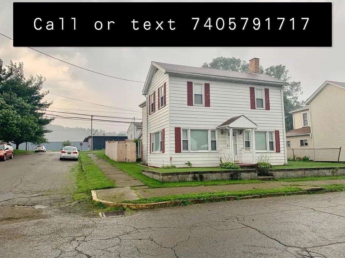 1600 Commerce St photo 1