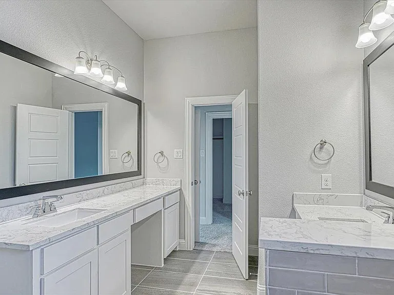 4932 McKinney Hollow Dr — Photo 25
