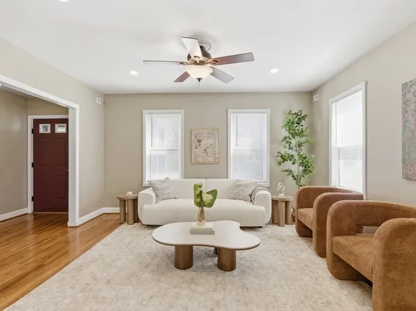 48-50 Amsden St, Arlington, MA 02474