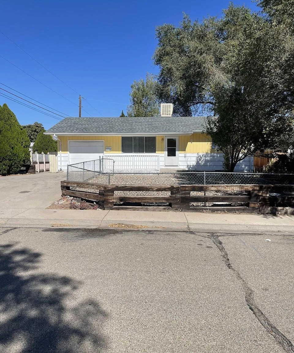 3 bed, 1536 sqft, $1,775 — Photo 1