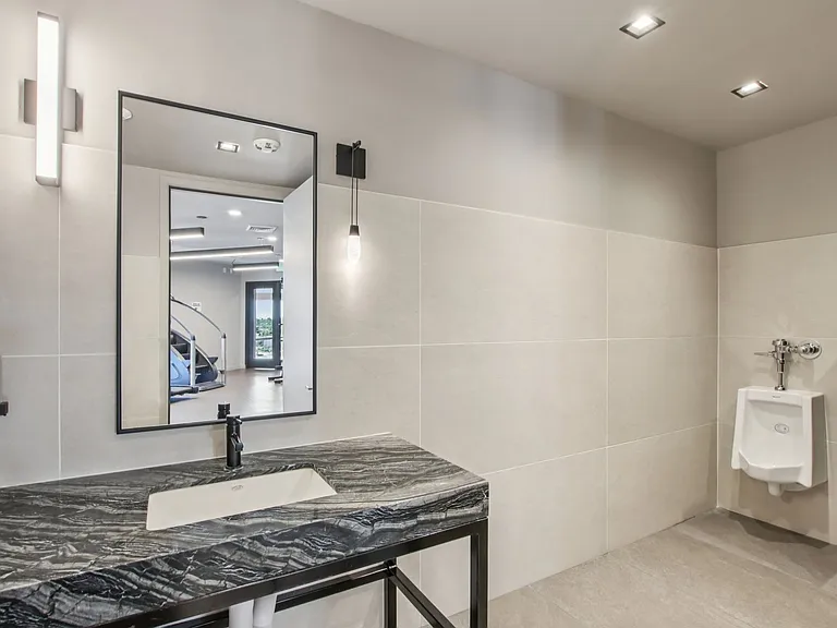 DC Heights Apartments — Photo 44