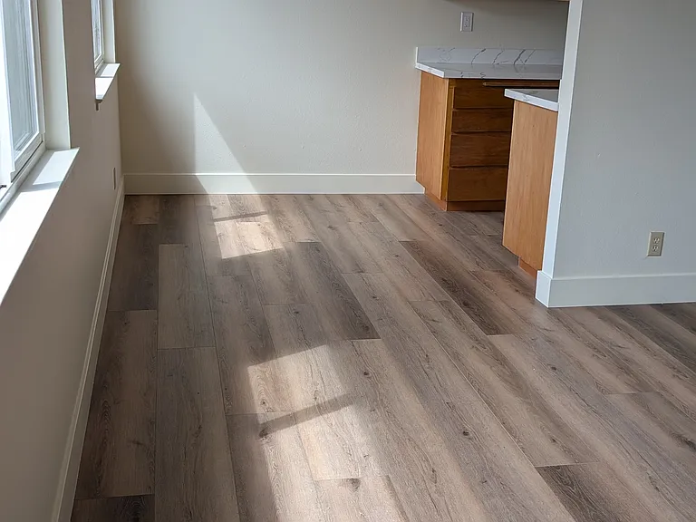 1037 Grand Ave #2 — Photo 7