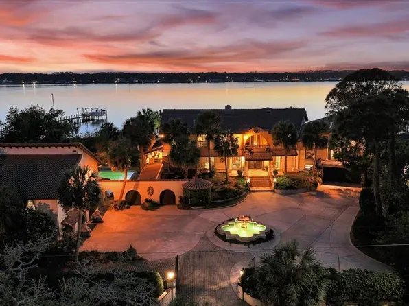 1010 John Anderson Dr, Ormond Beach, FL 32176