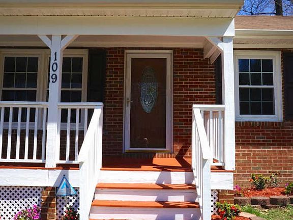 4th image of 109 Galaxie Dr