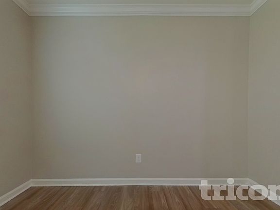 5th image of 313 Fairford Rd