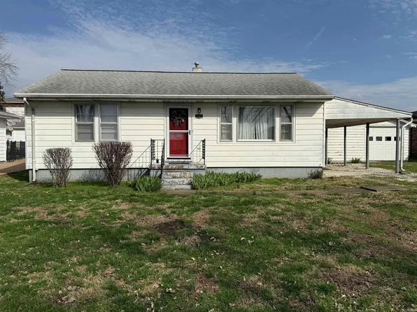 3886 Clover Dr, Newburgh, IN 47630