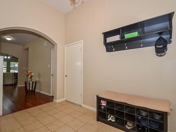 3rd image of 13110 Orchard Green Dr