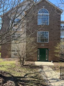 440 Cunat Blvd APT 2F, Richmond, IL, 60071