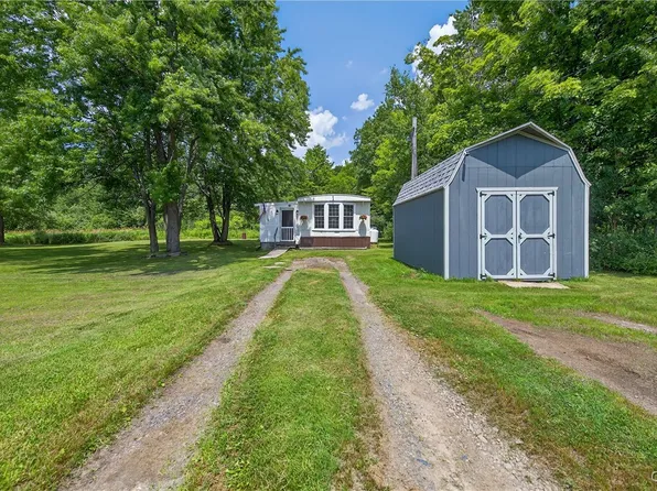 2762 County Route 45, Fulton, NY 13069