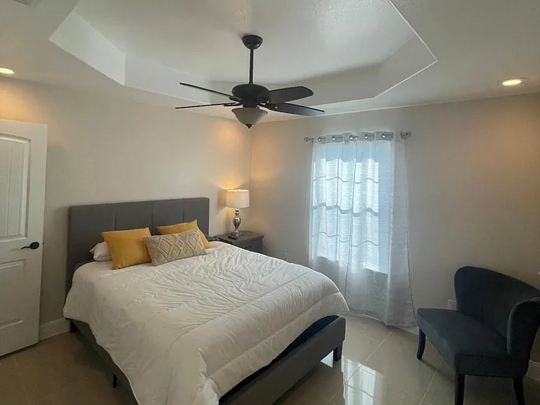 355 Christina Pkwy — Photo 6