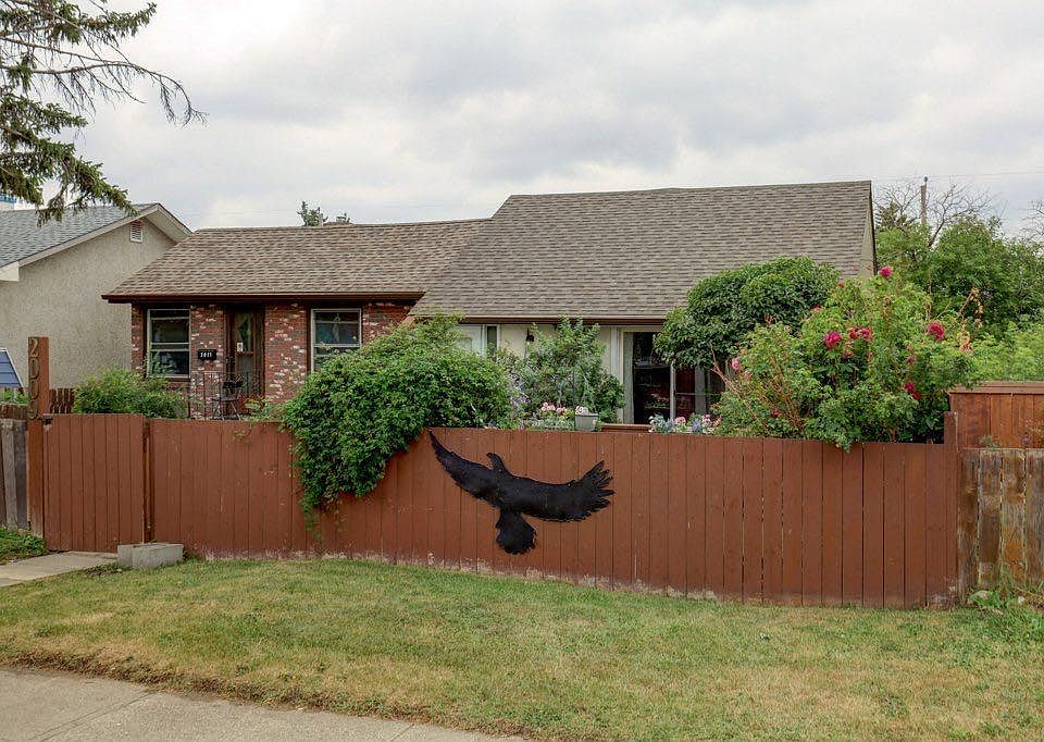 1st image of 2009 W 41st St SE