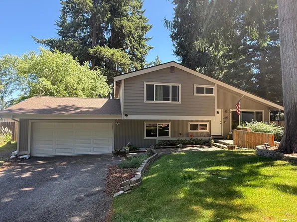 4460 Fir Dr NE, Bremerton, WA 98310