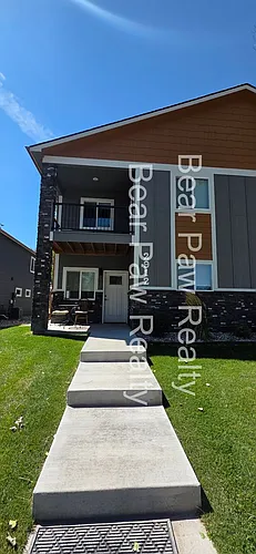 2912 Cribbon Ave Photo 1
