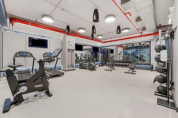 Rented by REAL New York | media 27