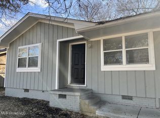 351 Lawrence Rd, Jackson, MS 39206