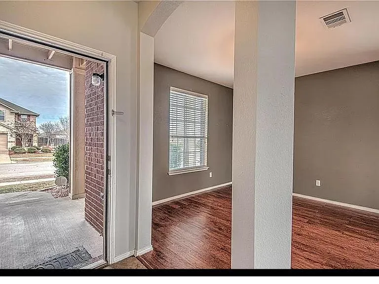Building Photo - 708 Constellation Dr