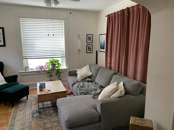 3rd image of 546 N Washington St APT 1