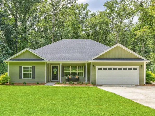 6186 Hugh Rd, Tallahassee, FL 32309