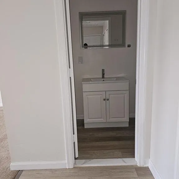 100 Quarry Rd — Photo 4