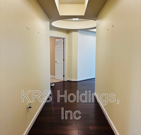 4940 Old Main St #304 — Photo 3