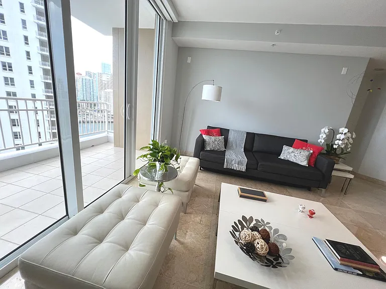 801 Brickell Key Blvd #1707 — Photo 10