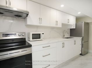 173 Cottonwood Dr #BASEMENT, Toronto, ON M3C 2B3