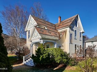 8 Church St, Shelburne, MA 01370