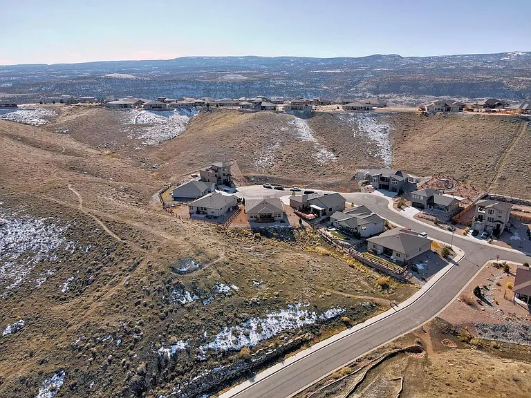 200 Secret Canyon Ct — Photo 32