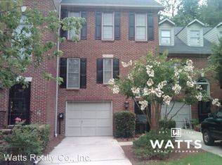 102 Meadow Croft Cir, Birmingham, AL 35242
